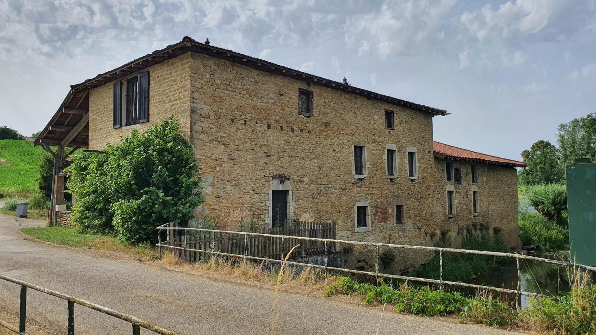 Le Moulin Du Fay Villemotier Exterior photo